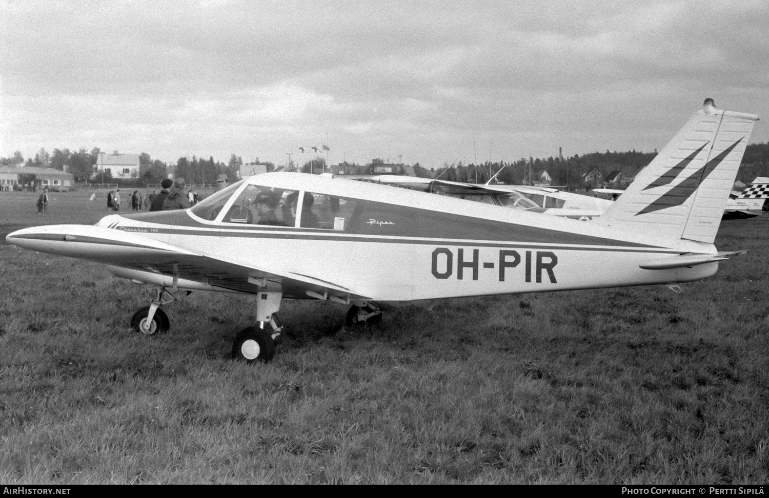 Aircraft Photo of OH-PIR | Piper PA-28-140 Cherokee | AirHistory.net #328152