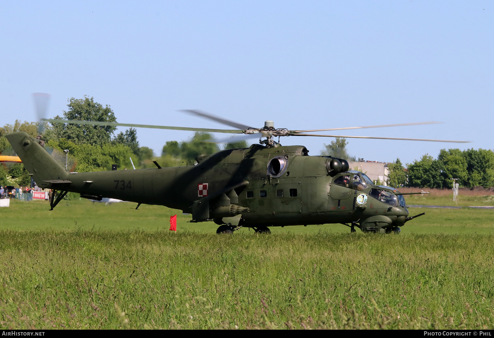 Aircraft Photo of 734 | Mil Mi-24W | Poland - Army | AirHistory.net #328175