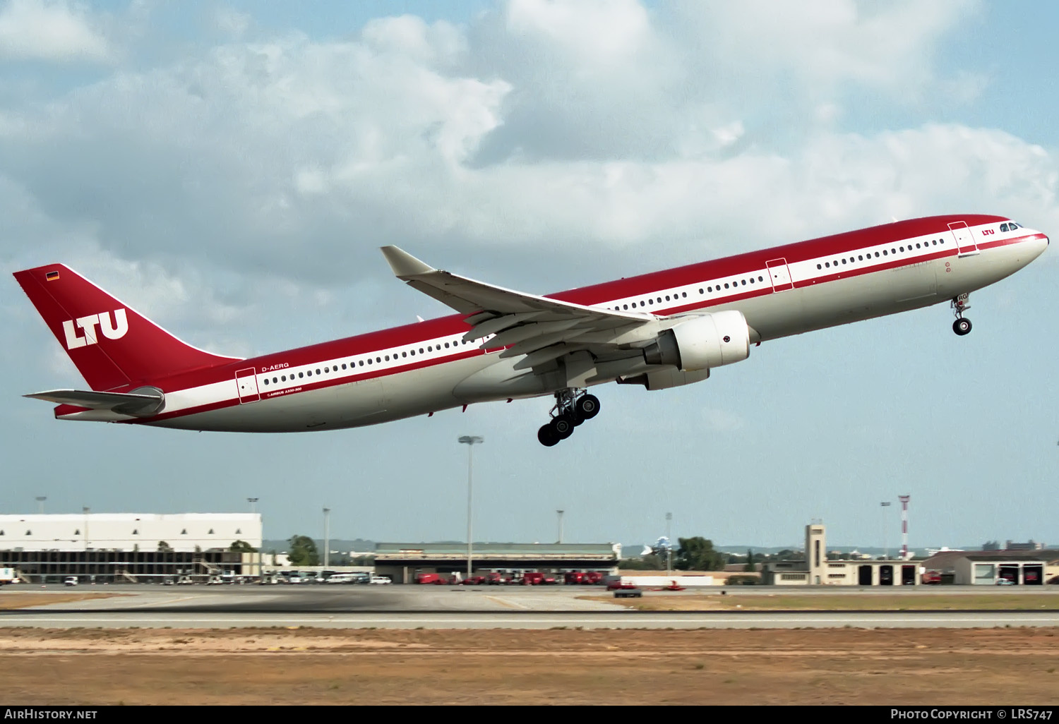 Aircraft Photo of D-AERG | Airbus A330-322 | LTU - Lufttransport-Unternehmen | AirHistory.net #328190