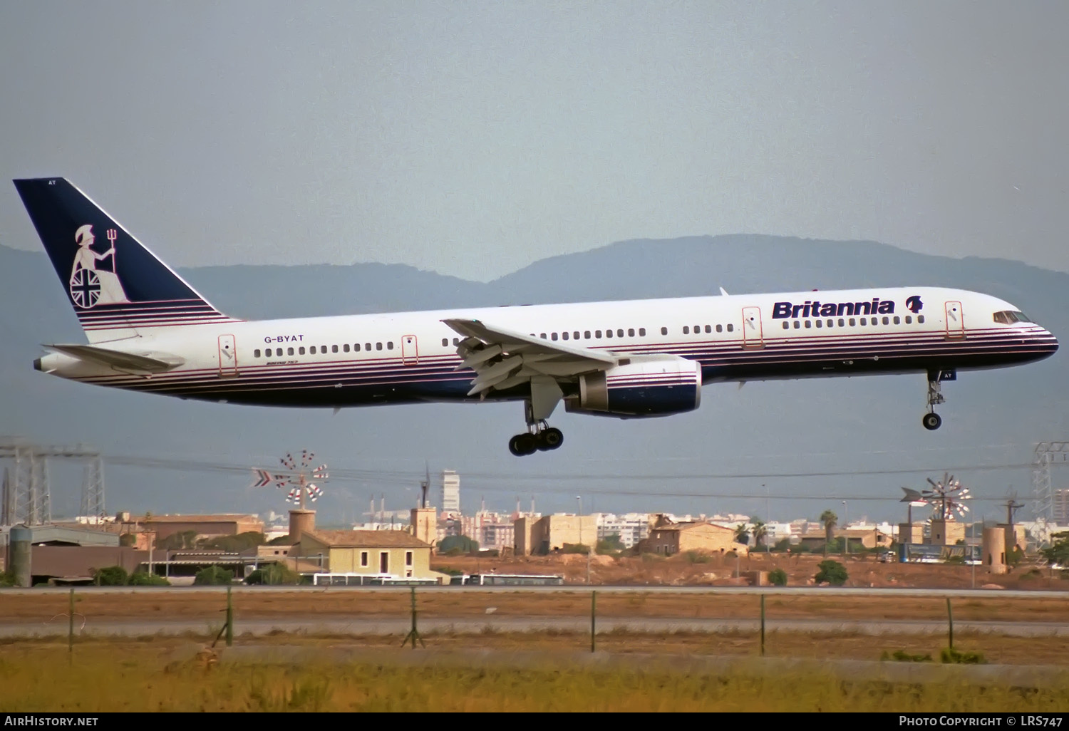 Aircraft Photo of G-BYAT | Boeing 757-204 | Britannia Airways | AirHistory.net #328206