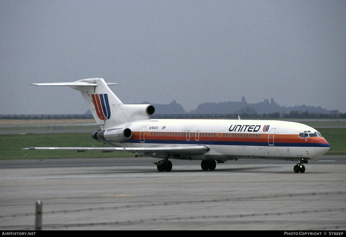 Aircraft Photo of N7647U | Boeing 727-222 | United Airlines | AirHistory.net #328303