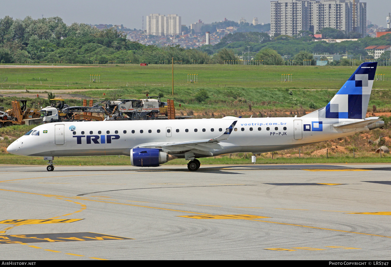 Aircraft Photo of PP-PJK | Embraer 190LR (ERJ-190-100LR) | TRIP Linhas Aéreas | AirHistory.net #328373