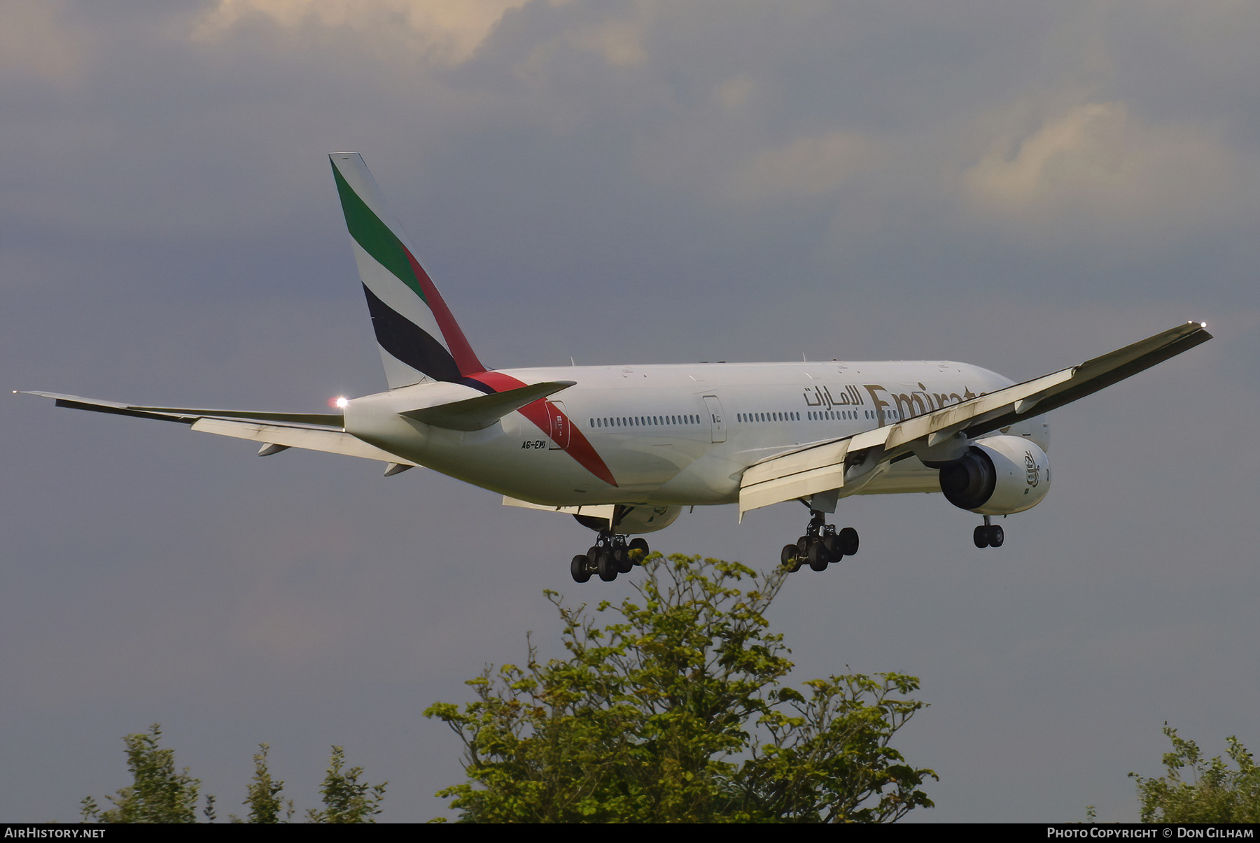 Aircraft Photo of A6-EMI | Boeing 777-21H/ER | Emirates | AirHistory.net #328383