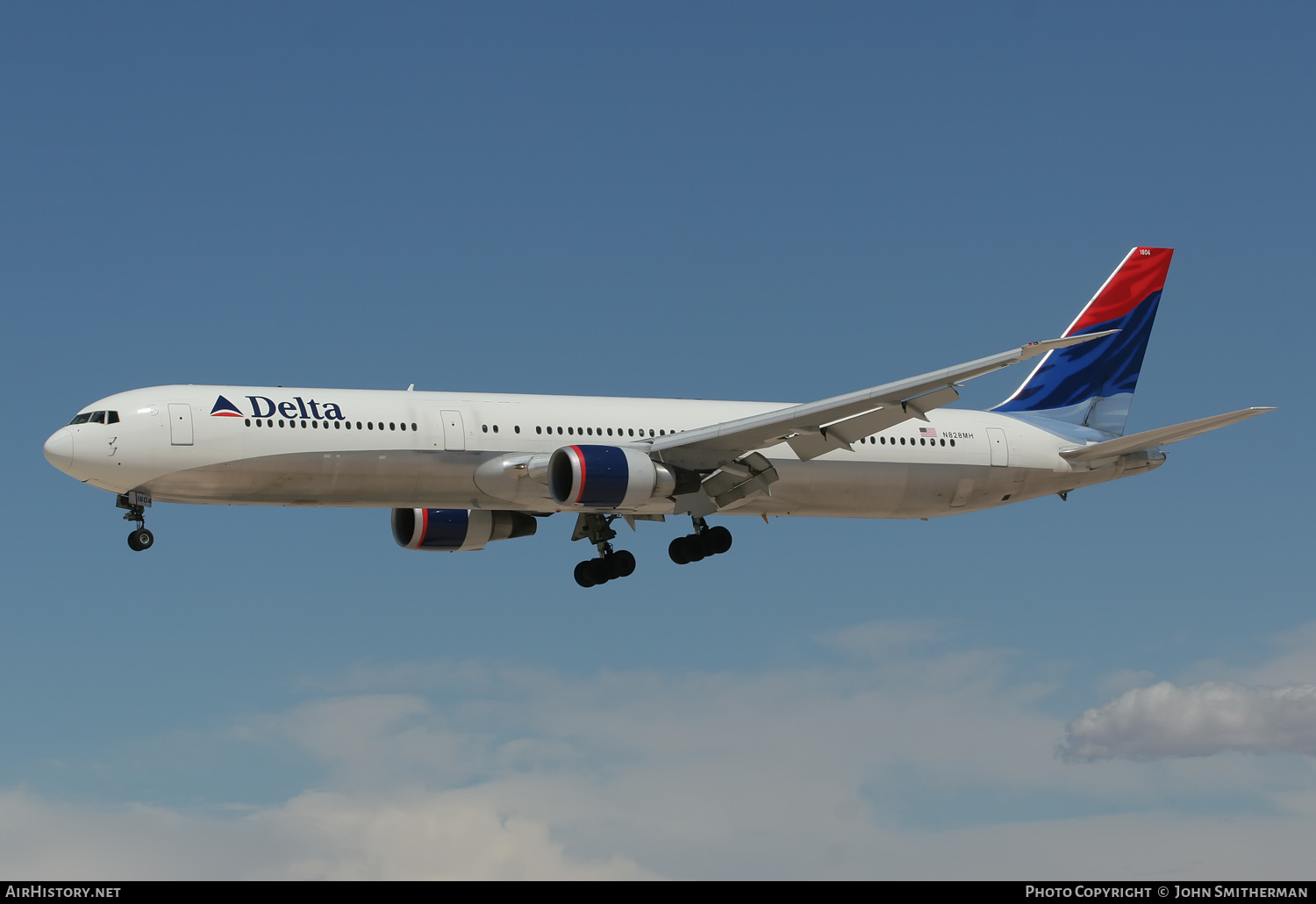 Aircraft Photo of N828MH | Boeing 767-432/ER | Delta Air Lines | AirHistory.net #328394