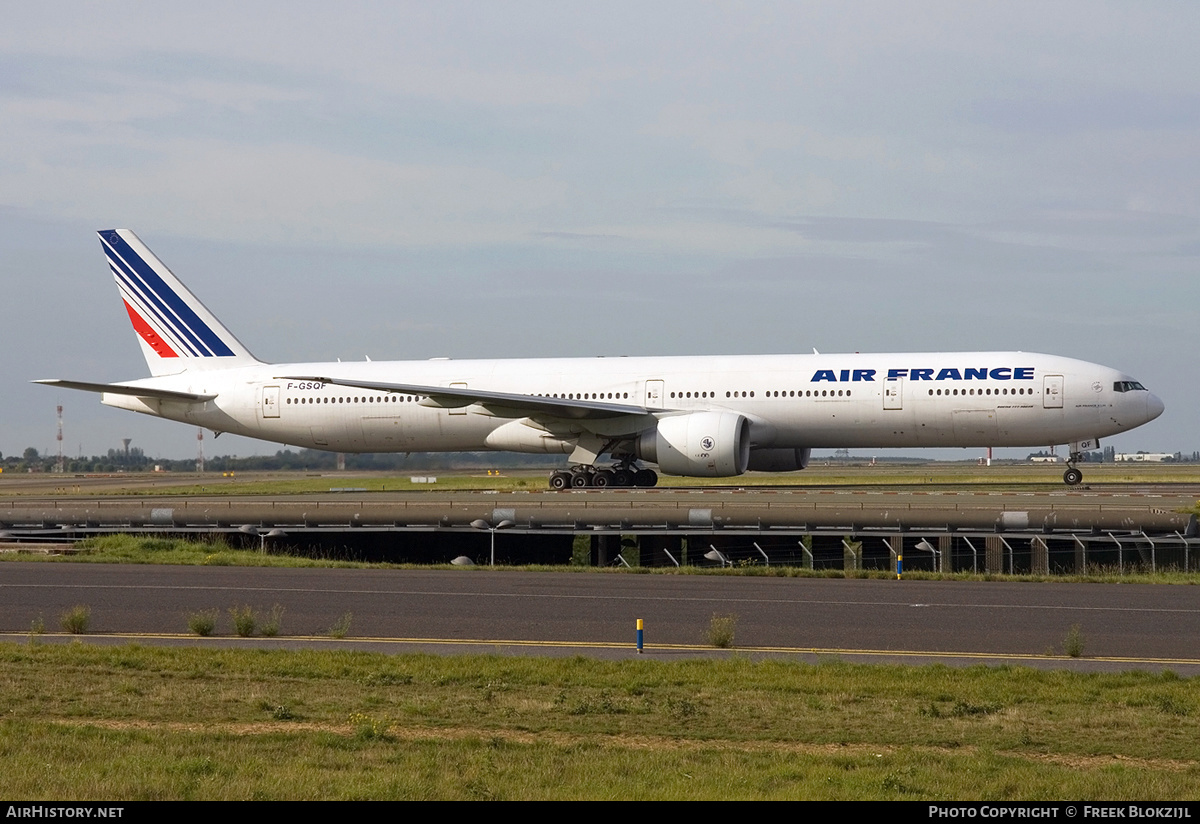 Aircraft Photo of F-GSQF | Boeing 777-328/ER | Air France | AirHistory.net #328406