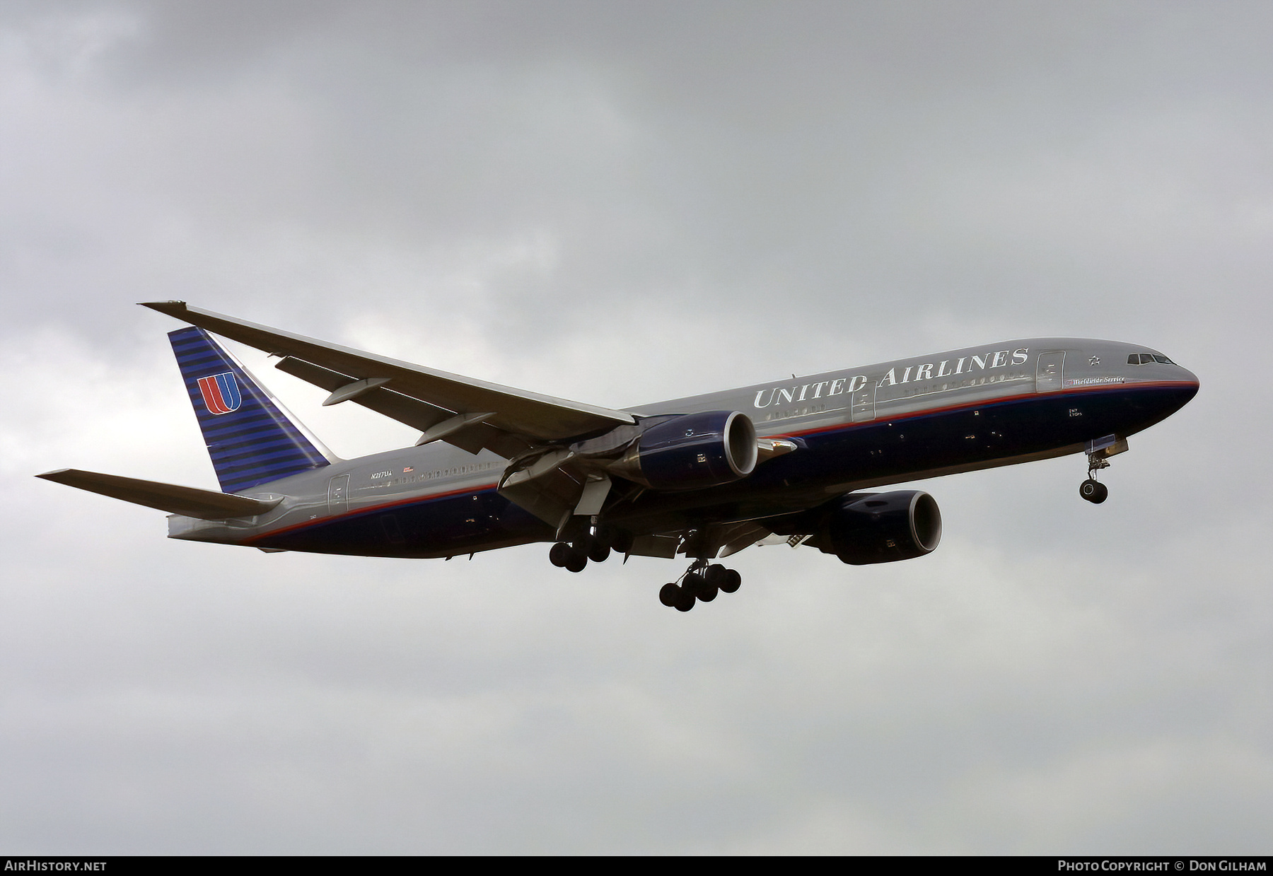 Aircraft Photo of N217UA | Boeing 777-222/ER | United Airlines | AirHistory.net #328468