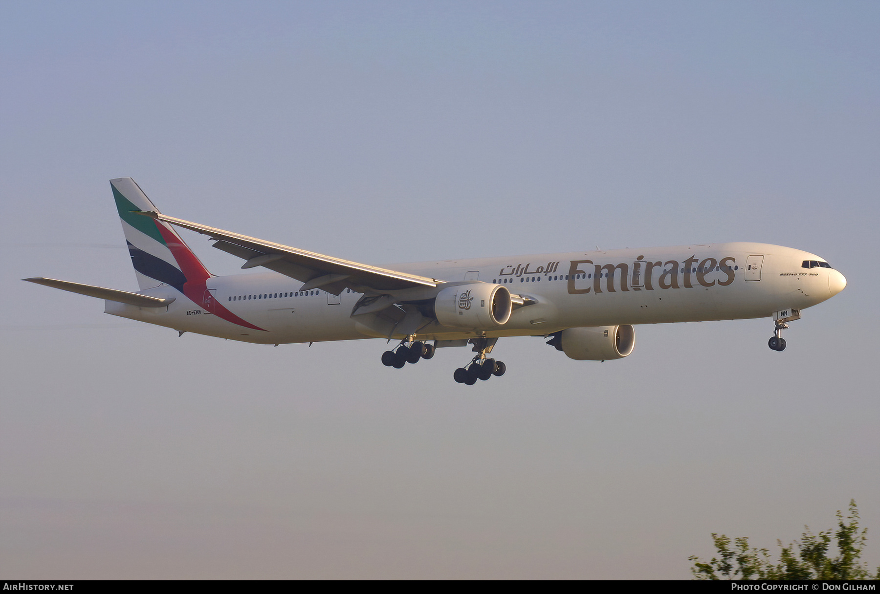 Aircraft Photo of A6-EMM | Boeing 777-31H | Emirates | AirHistory.net #328496