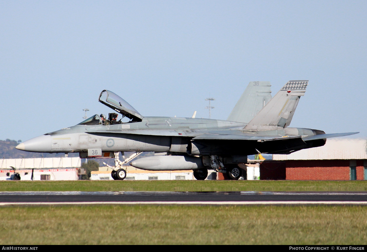 Aircraft Photo of A21-36 | McDonnell Douglas F/A-18A Hornet | Australia - Air Force | AirHistory.net #328512