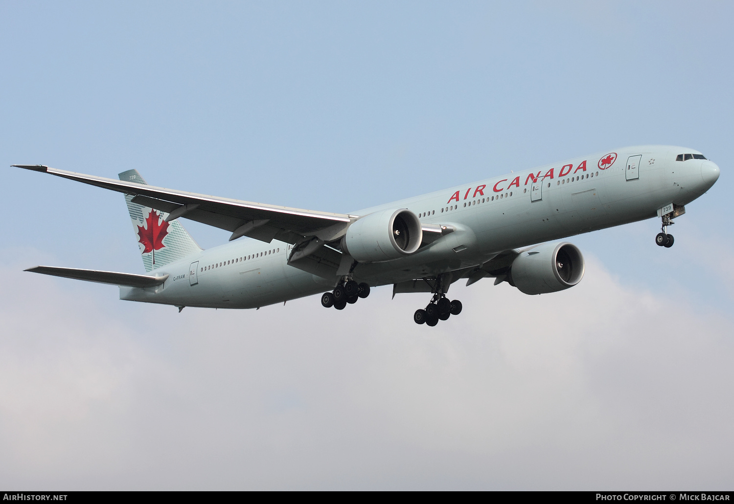 Aircraft Photo of C-FRAM | Boeing 777-333/ER | Air Canada | AirHistory.net #328545