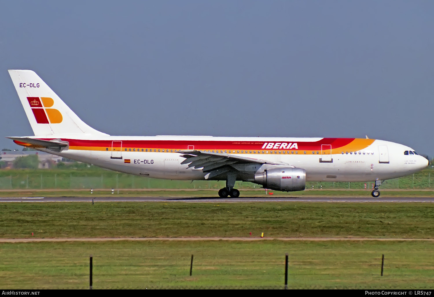 Aircraft Photo of EC-DLG | Airbus A300B4-120 | Iberia | AirHistory.net #328559