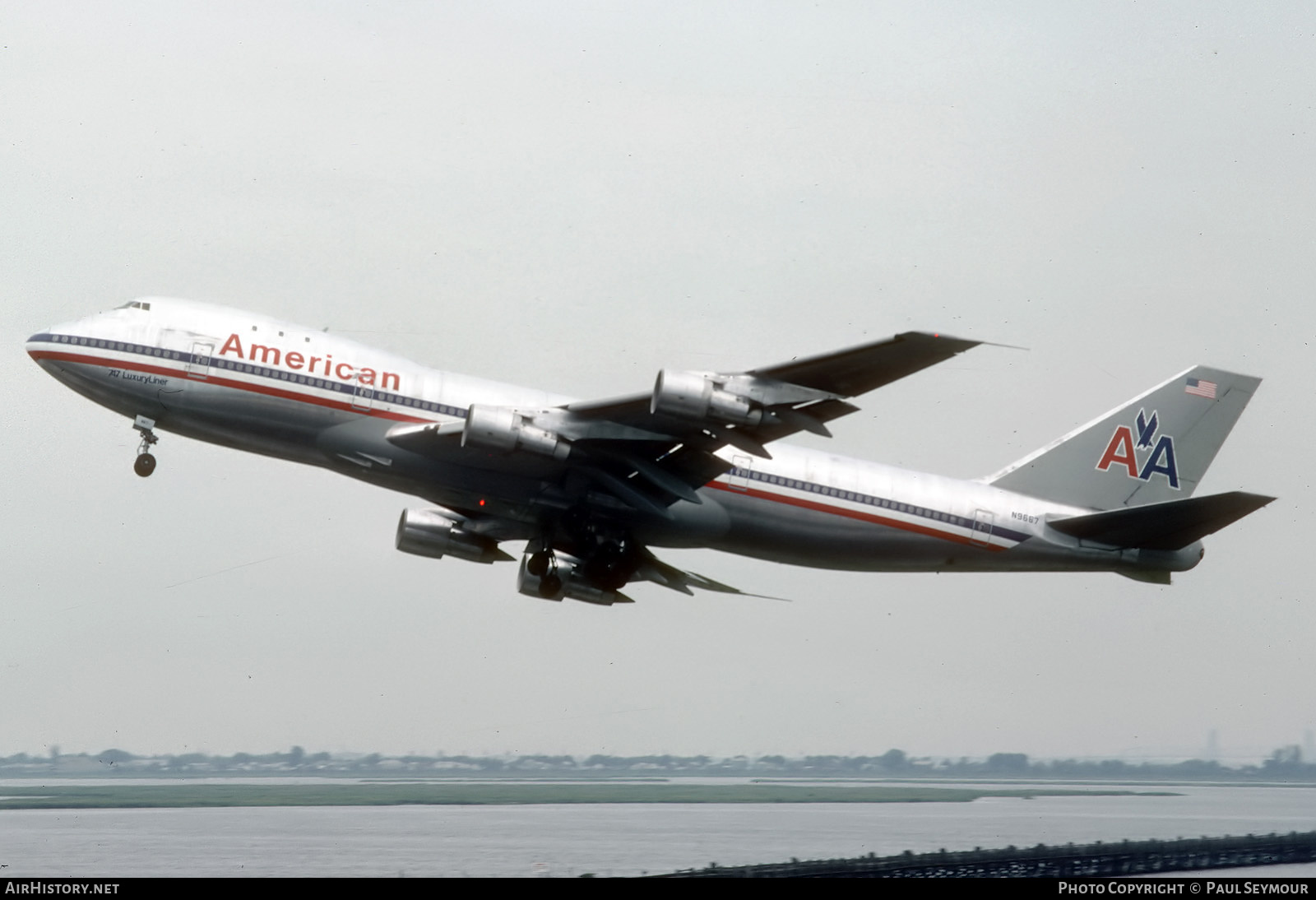 Aircraft Photo of N9667 | Boeing 747-123 | American Airlines | AirHistory.net #328566
