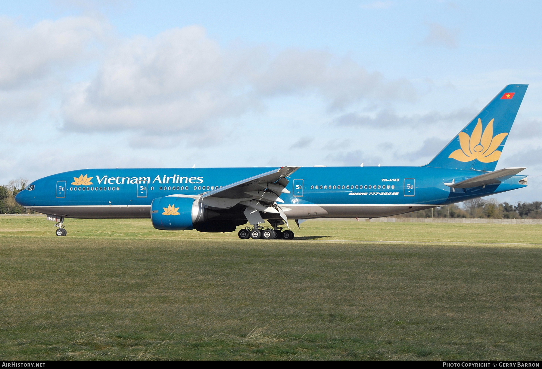 Aircraft Photo of VN-A149 | Boeing 777-2Q8/ER | Vietnam Airlines | AirHistory.net #328624