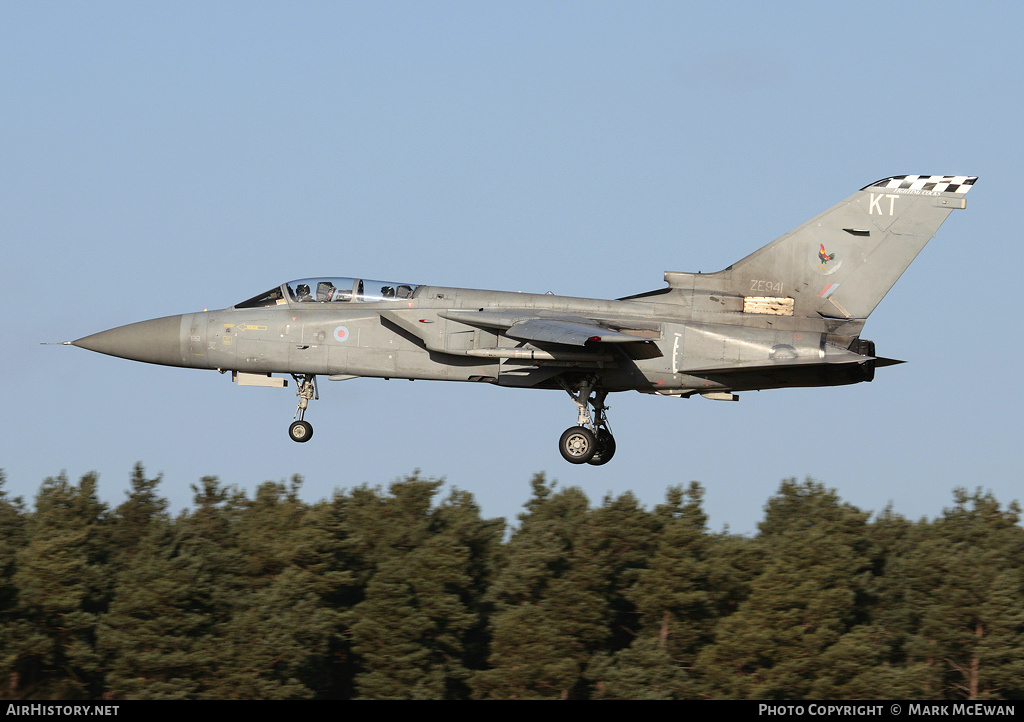 Aircraft Photo of ZE941 | Panavia Tornado F3 | UK - Air Force | AirHistory.net #328648