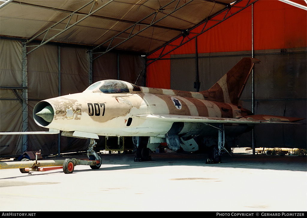 Aircraft Photo of 007 | Mikoyan-Gurevich MiG-21F-13 | Israel - Air Force | AirHistory.net #328912