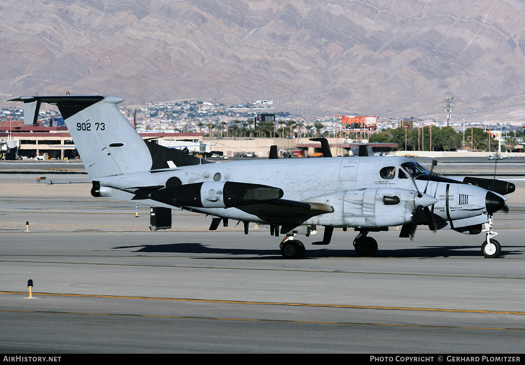 Aircraft Photo of 89-0273 / 90273 | Beech RC-12N Huron (A200CT) | USA - Army | AirHistory.net #328913