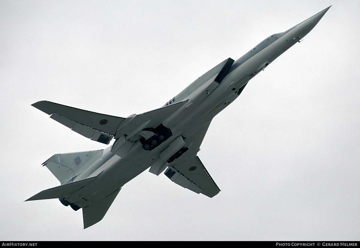 Aircraft Photo of 80 blue | Tupolev Tu-22M-3 | Ukraine - Air Force | AirHistory.net #328937