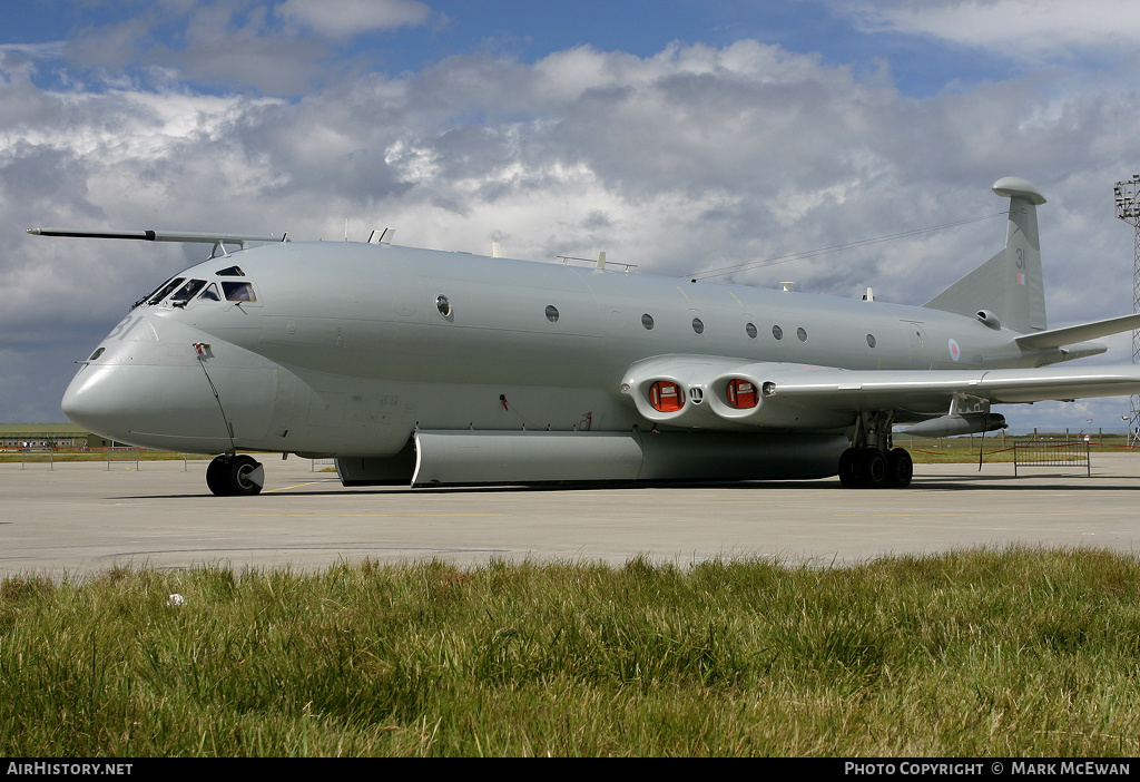 Aircraft Photo of XV231 | Hawker Siddeley Nimrod MR2 | UK - Air Force | AirHistory.net #328938