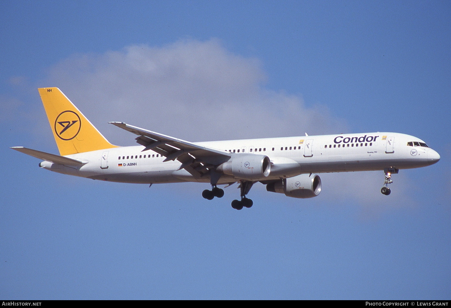 Aircraft Photo of D-ABNH | Boeing 757-230 | Condor Flugdienst | AirHistory.net #328966