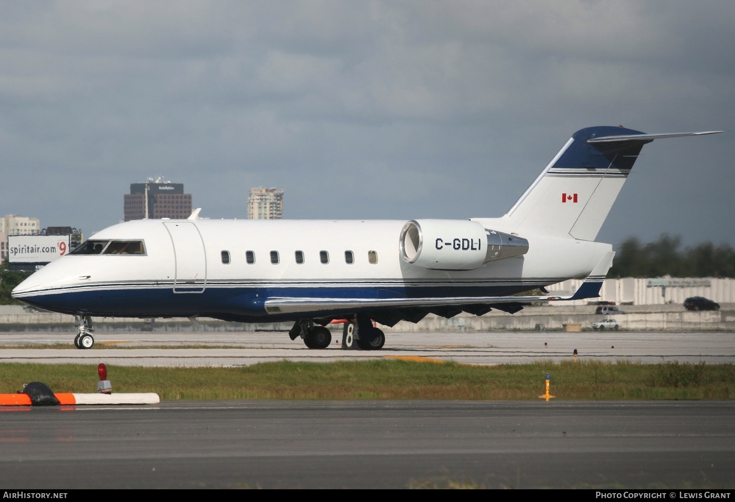 Aircraft Photo of C-GDLI | Canadair Challenger 601-3R (CL-600-2B16) | AirHistory.net #328970