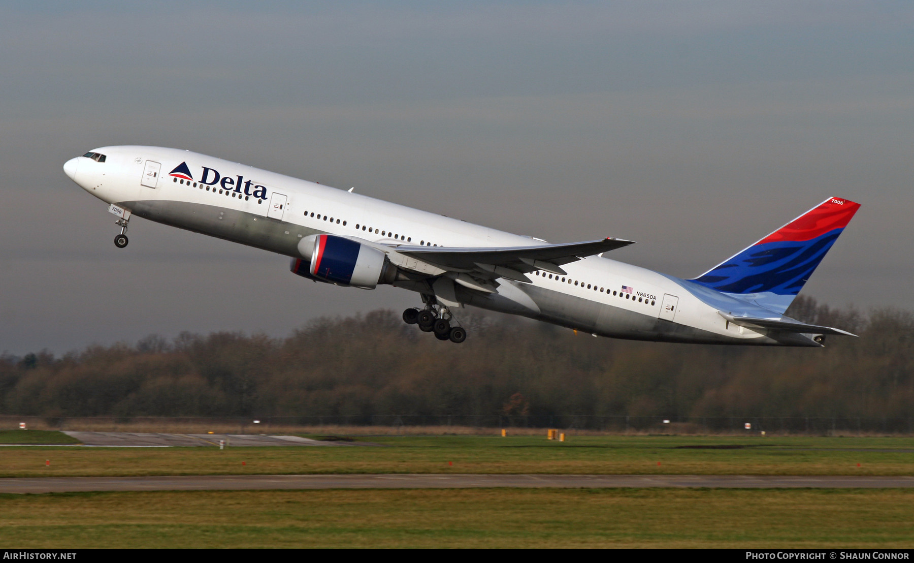 Aircraft Photo of N865DA | Boeing 777-232/ER | Delta Air Lines | AirHistory.net #329042