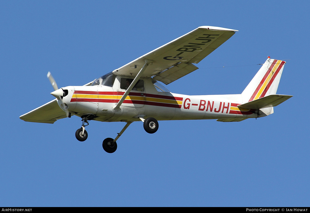Aircraft Photo of G-BNJH | Cessna 152 | AirHistory.net #329131