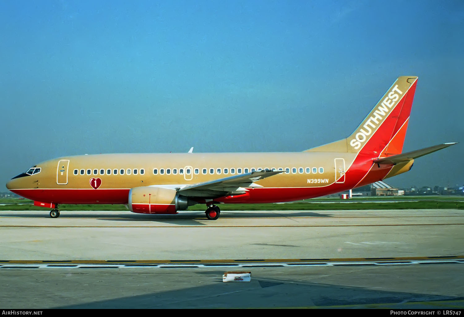 Aircraft Photo of N399WN | Boeing 737-3H4 | Southwest Airlines | AirHistory.net #329383