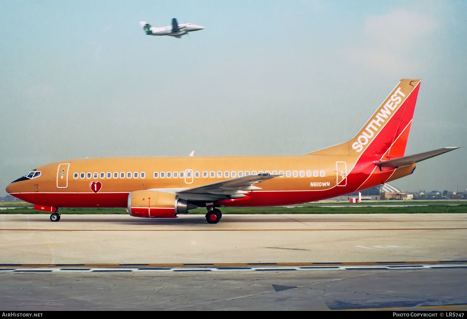 Aircraft Photo of N610WN | Boeing 737-3H4 | Southwest Airlines | AirHistory.net #329391