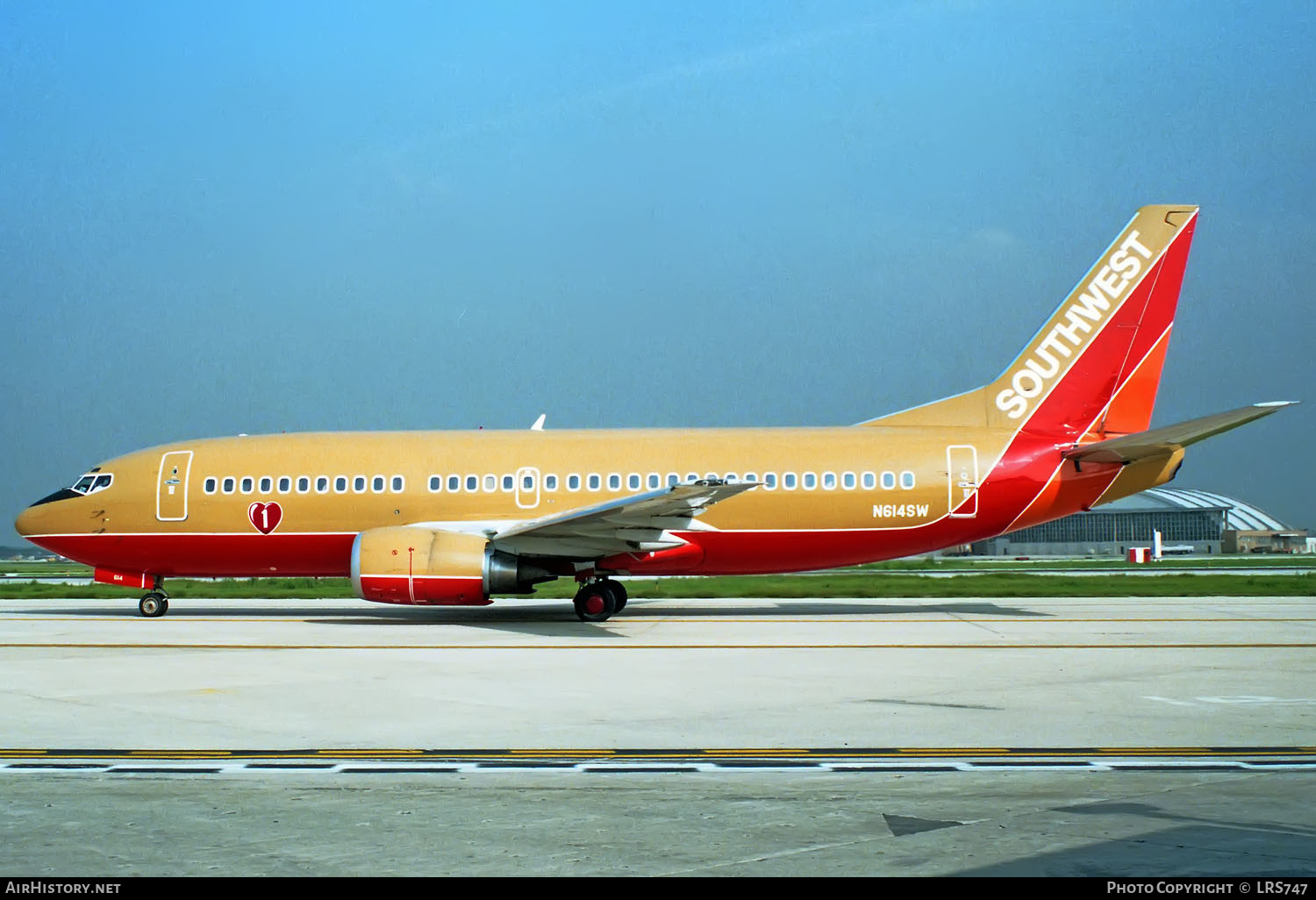 Aircraft Photo of N614SW | Boeing 737-3H4 | Southwest Airlines | AirHistory.net #329442