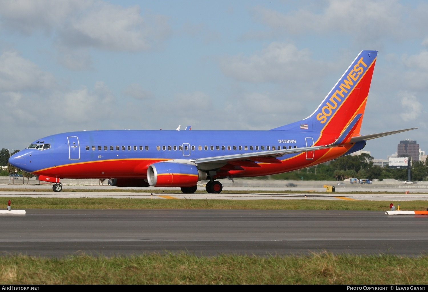 Aircraft Photo of N496WN | Boeing 737-7H4 | Southwest Airlines | AirHistory.net #329453