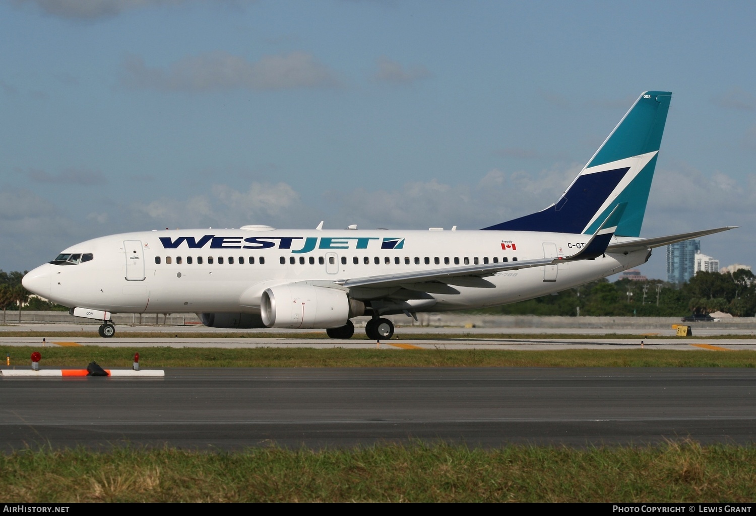 Aircraft Photo of C-GTWS | Boeing 737-76N | WestJet | AirHistory.net #329454