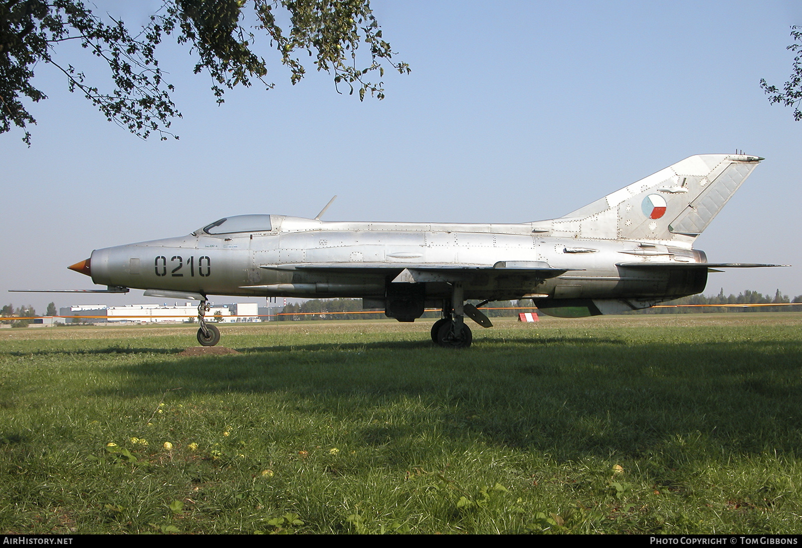 Aircraft Photo of 0210 | Mikoyan-Gurevich MiG-21F-13 | Czechia - Air Force | AirHistory.net #329530