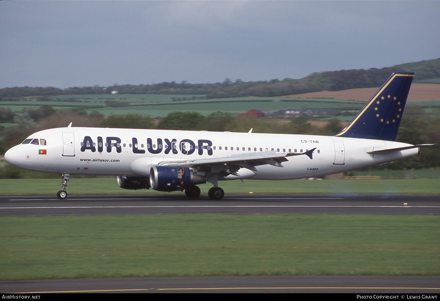 Aircraft Photo of CS-TNB | Airbus A320-211 | Air Luxor | AirHistory.net #329719