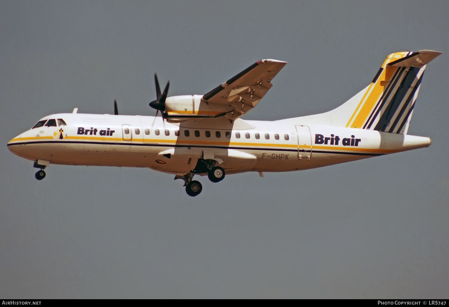 Aircraft Photo of F-GHPK | ATR ATR-42-300 | Brit Air | AirHistory.net #329785