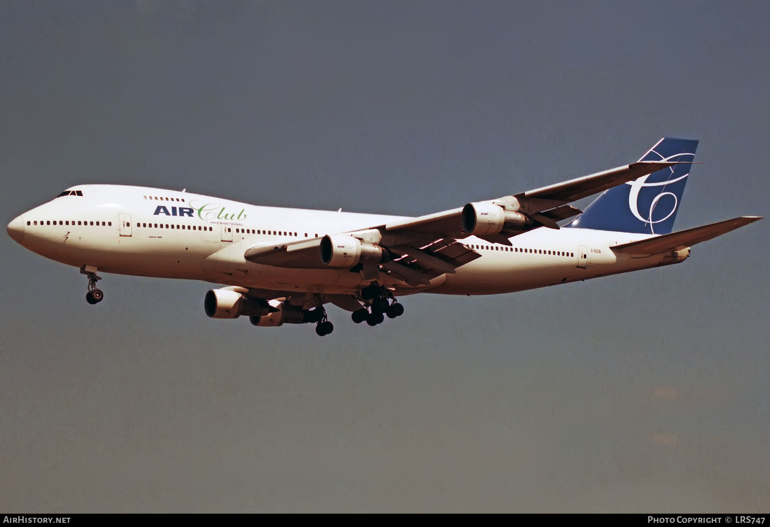 Aircraft Photo of C-GCIS | Boeing 747-128 | Air Club International | AirHistory.net #329793