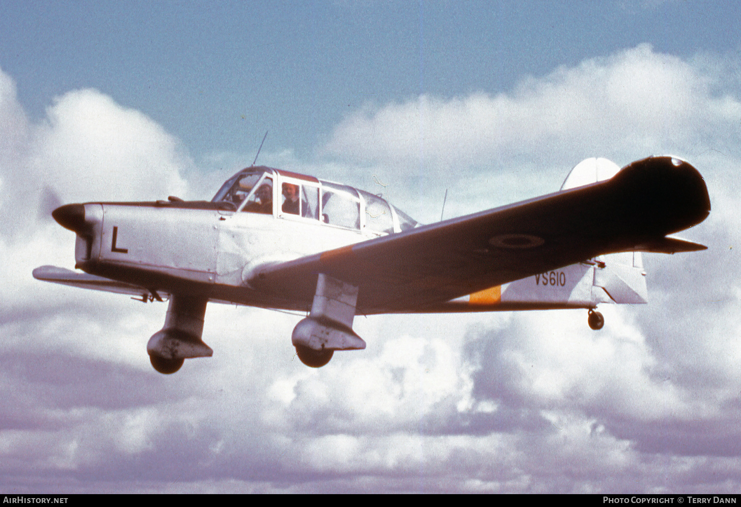 Aircraft Photo of G-AOKL / VS610 | Percival P.40 Prentice T1 | UK - Air Force | AirHistory.net #329800