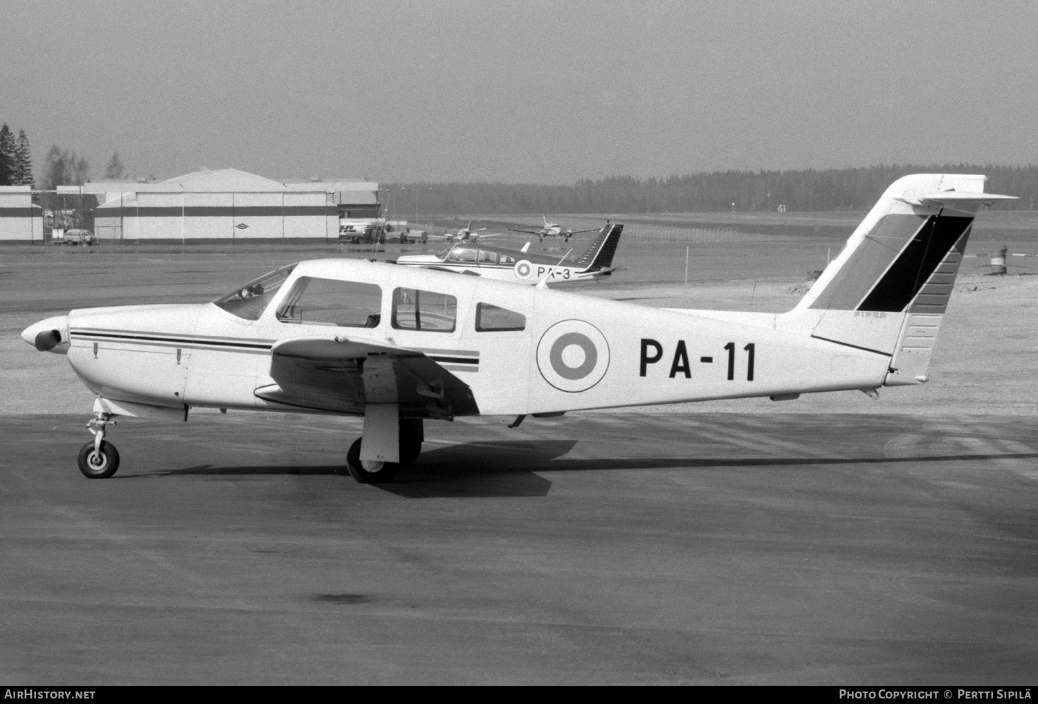 Aircraft Photo of PA-11 | Piper PA-28RT-201 Cherokee Arrow IV | Finland - Air Force | AirHistory.net #329813