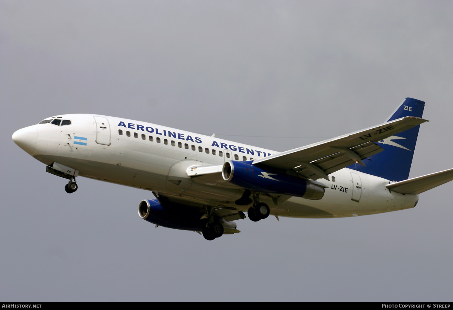 Aircraft Photo of LV-ZIE | Boeing 737-236/Adv | Aerolíneas Argentinas | AirHistory.net #329875