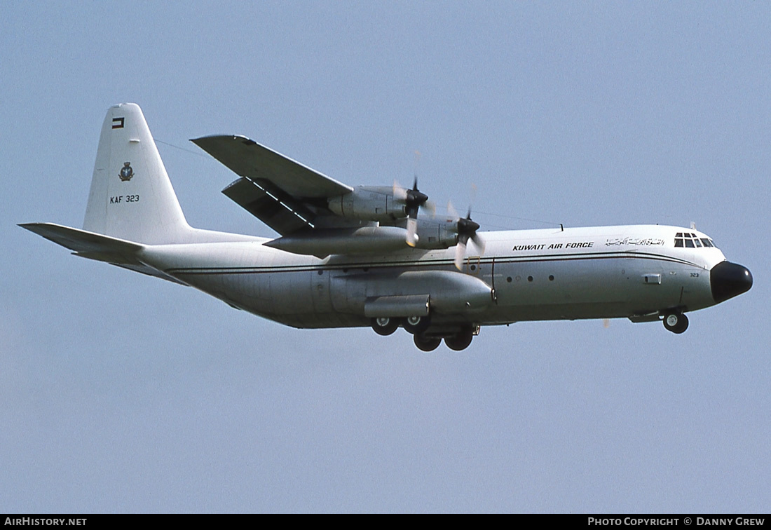 Aircraft Photo of KAF323 | Lockheed L-100-30 Hercules (382G) | Kuwait - Air Force | AirHistory.net #329882
