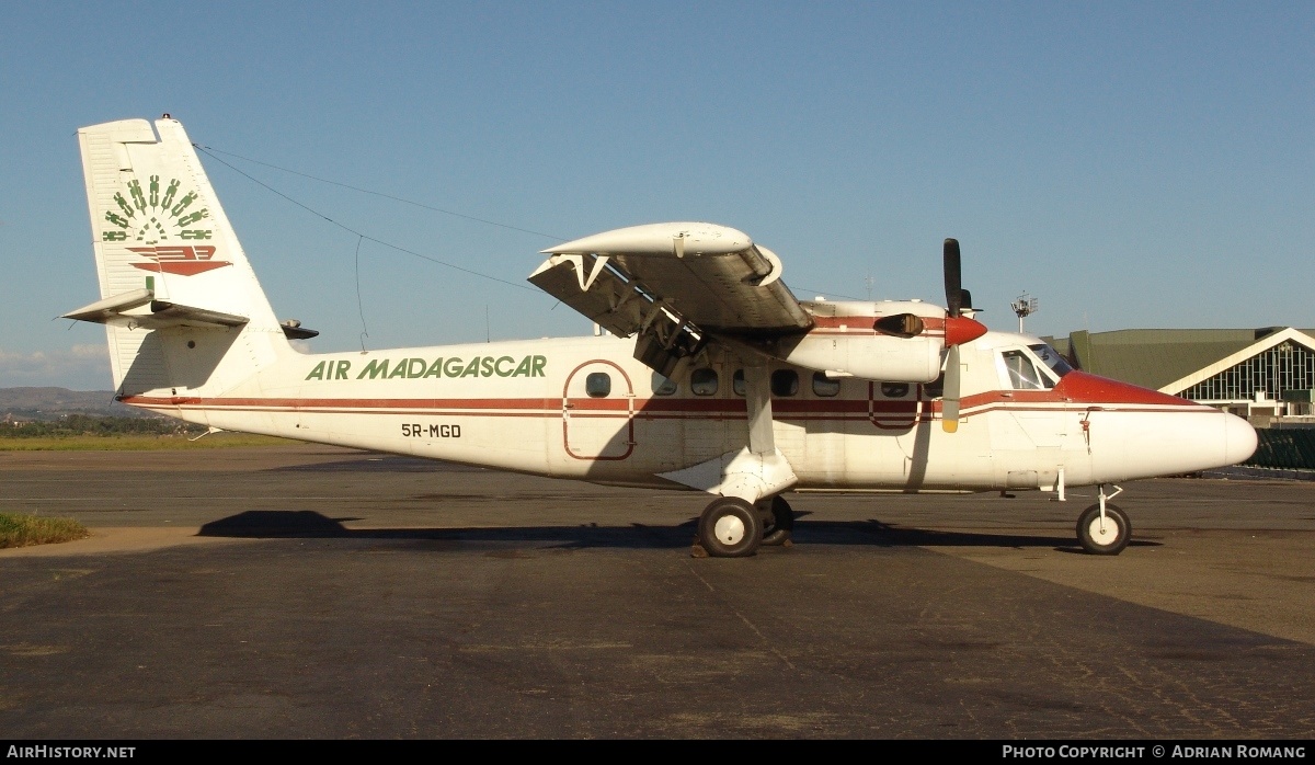 Aircraft Photo of 5R-MGD | De Havilland Canada DHC-6-300 Twin Otter | Air Madagascar | AirHistory.net #330004