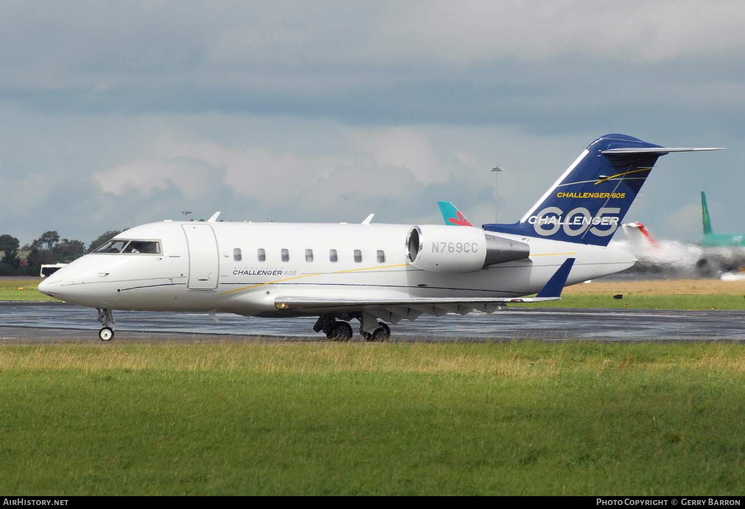 Aircraft Photo of N769CC | Bombardier Challenger 605 (CL-600-2B16) | Bombardier | AirHistory.net #330084