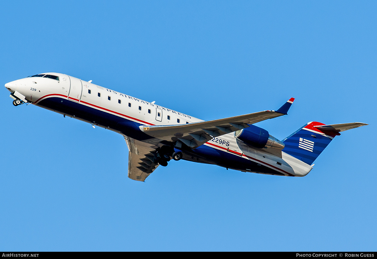 Aircraft Photo of N229PS | Bombardier CRJ-200ER (CL-600-2B19) | US Airways Express | AirHistory.net #330183