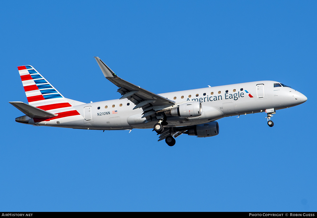 Aircraft Photo of N210NN | Embraer 175LR (ERJ-170-200LR) | American Eagle | AirHistory.net #330315