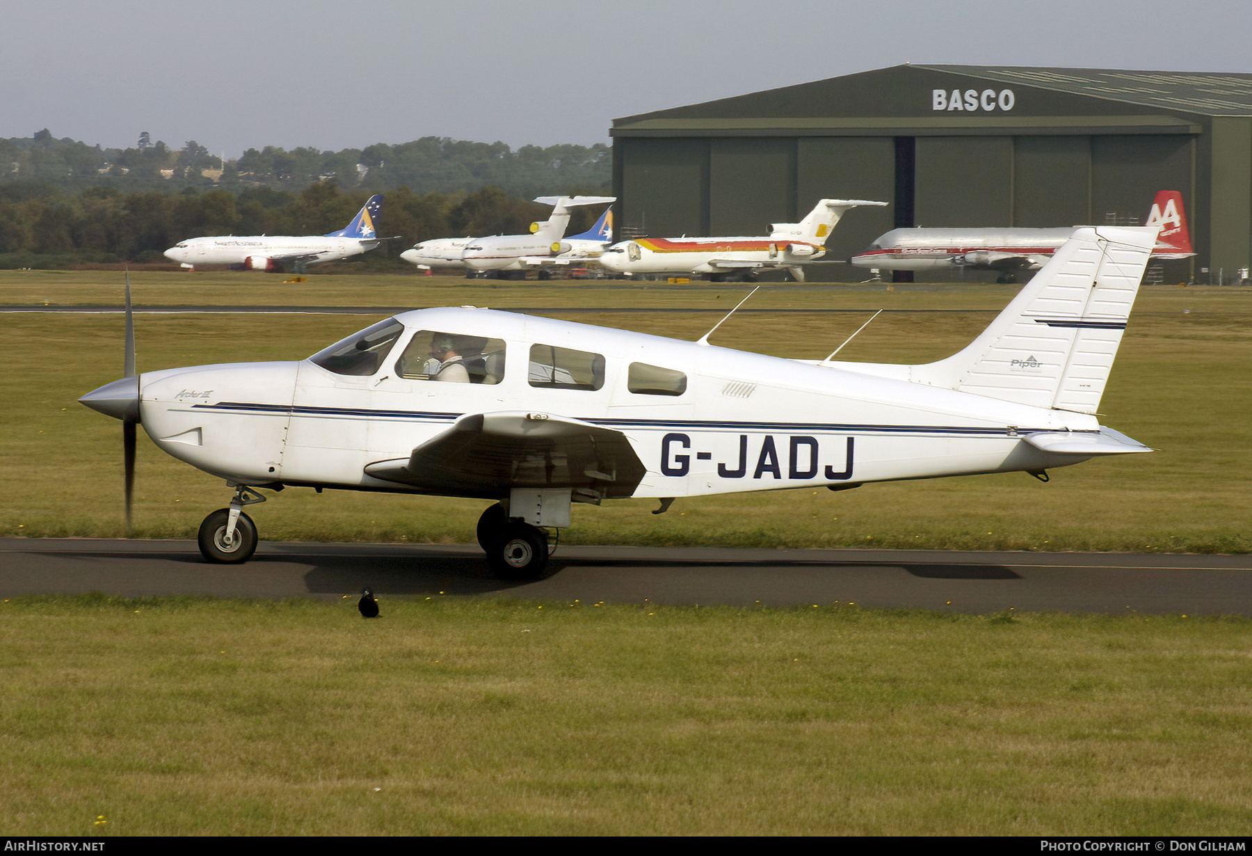 Aircraft Photo of G-JADJ | Piper PA-28-181 Archer III | AirHistory.net #330341