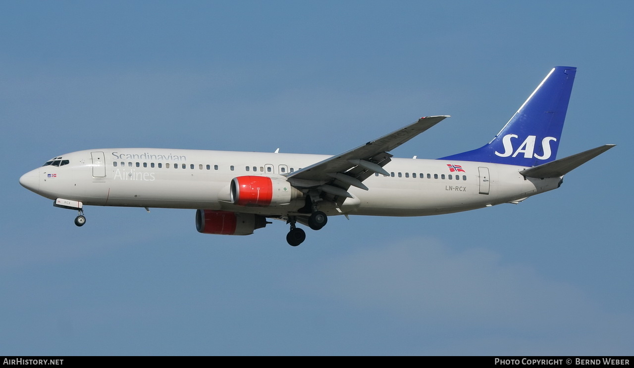 Aircraft Photo of LN-RCX | Boeing 737-883 | Scandinavian Airlines - SAS | AirHistory.net #330388