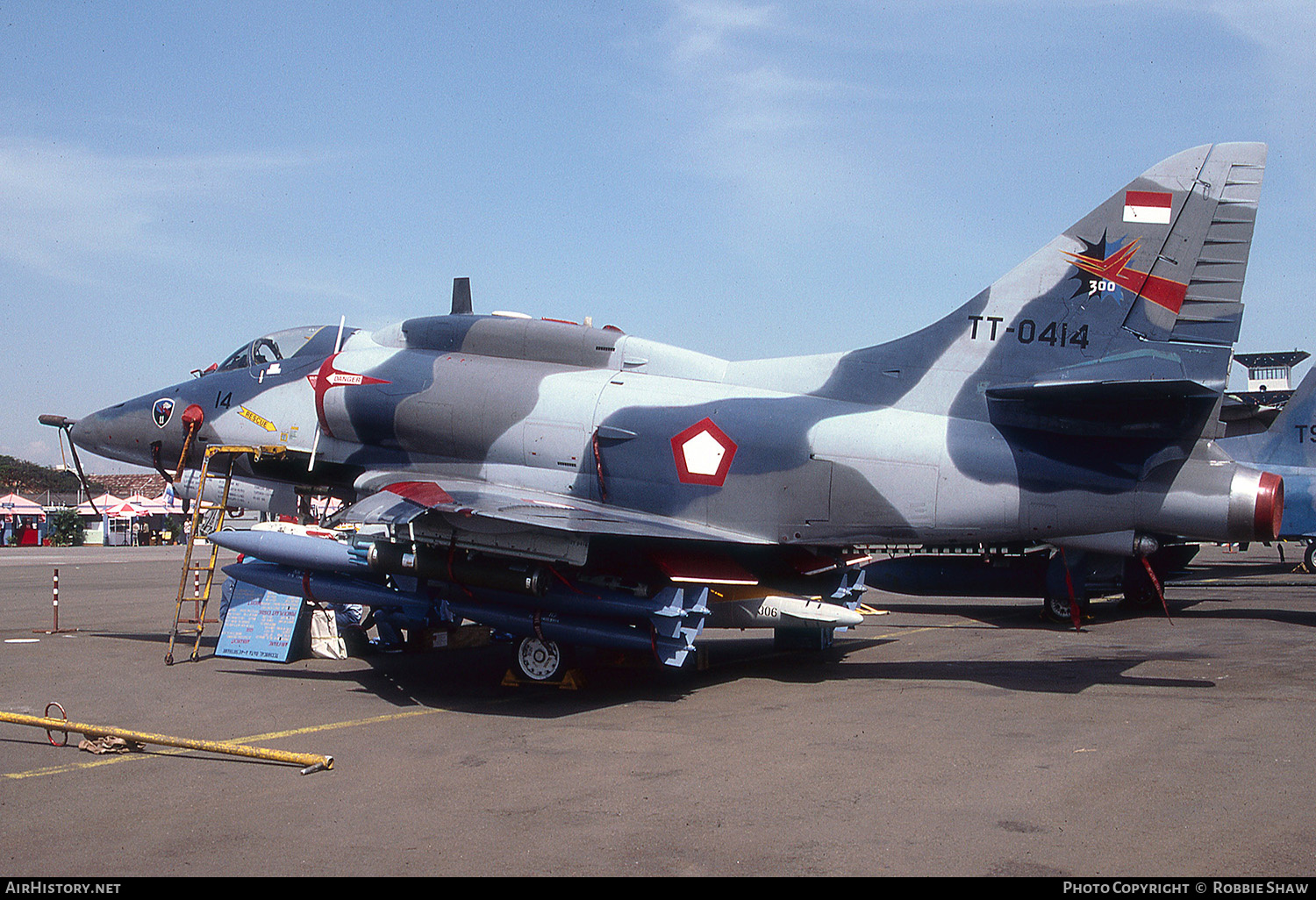 Aircraft Photo of TT-0414 | Douglas A-4E Skyhawk (A4D-5) | Indonesia - Air Force | AirHistory.net #330539