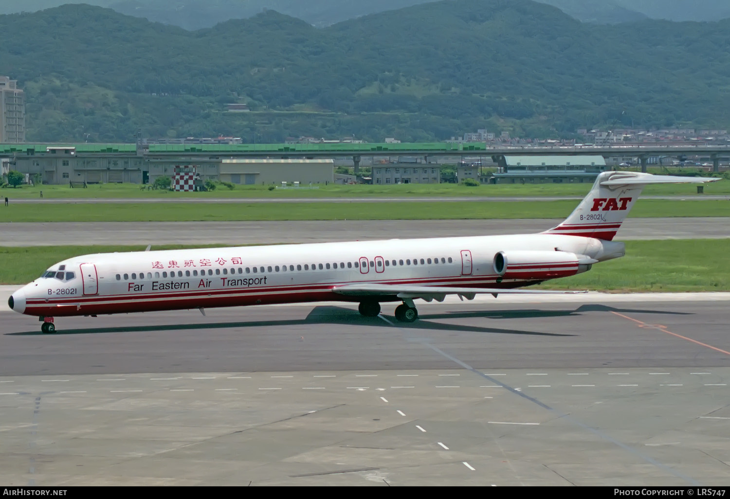 Aircraft Photo of B-28021 | McDonnell Douglas MD-82 (DC-9-82) | Far Eastern Air Transport - FAT | AirHistory.net #330546