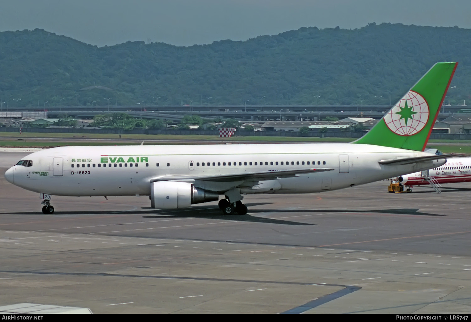 Aircraft Photo of B-16623 | Boeing 767-25E | EVA Air | AirHistory.net #330555