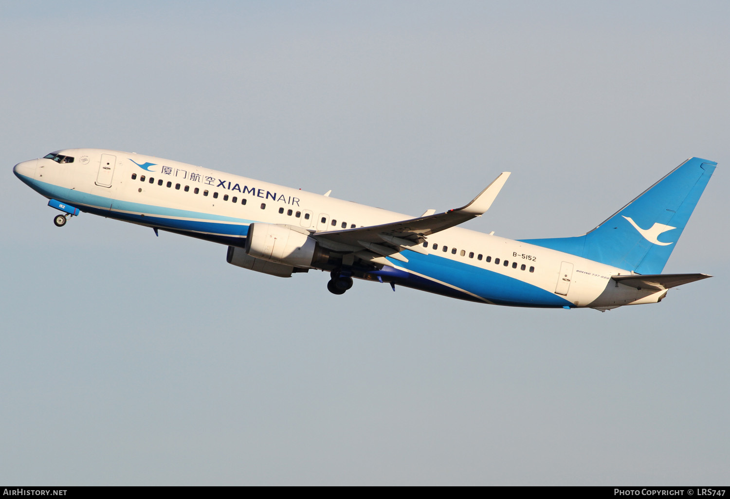 Aircraft Photo of B-5152 | Boeing 737-86N | Xiamen Airlines | AirHistory.net #330587