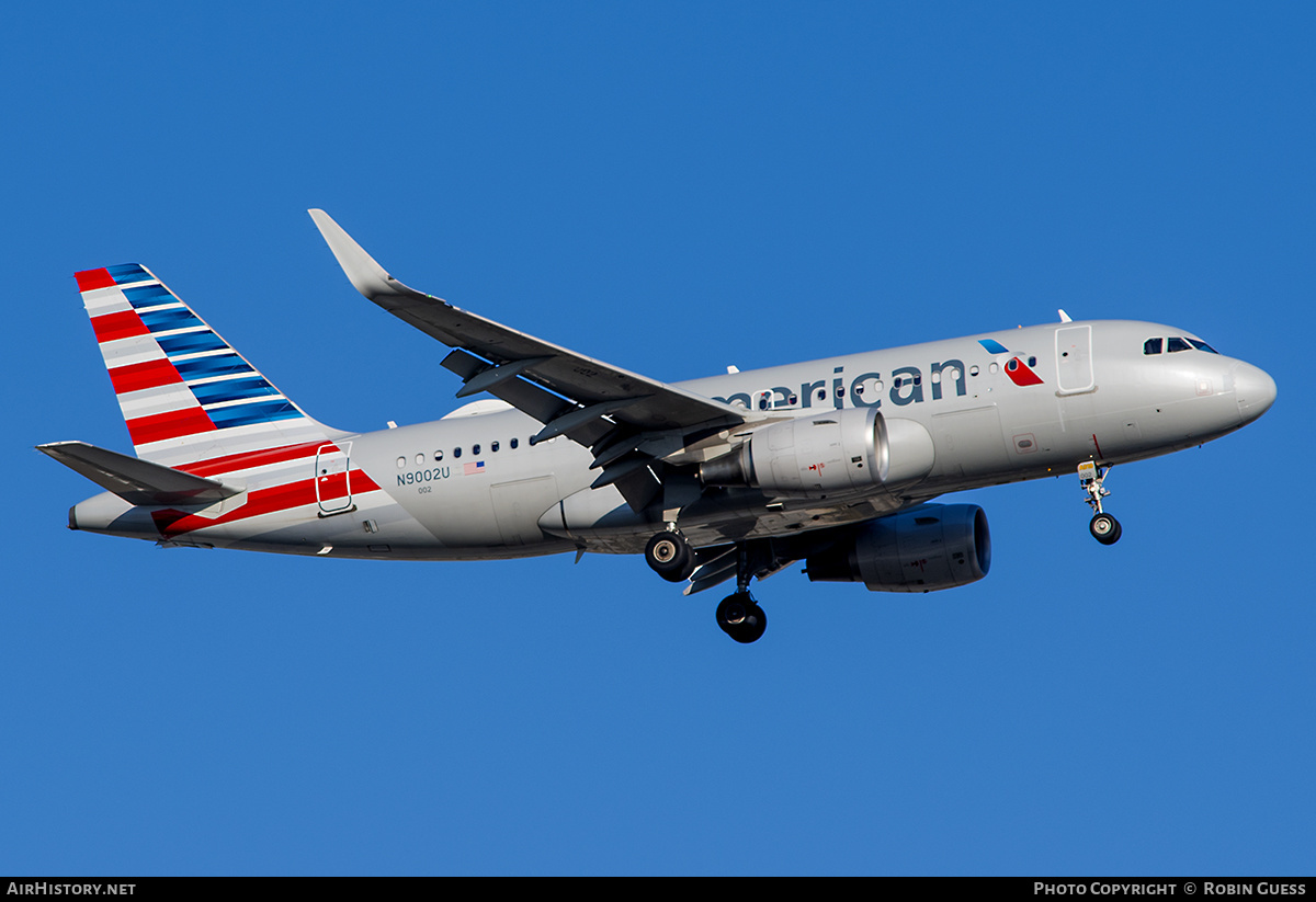 Aircraft Photo of N9002U | Airbus A319-115 | American Airlines | AirHistory.net #330645