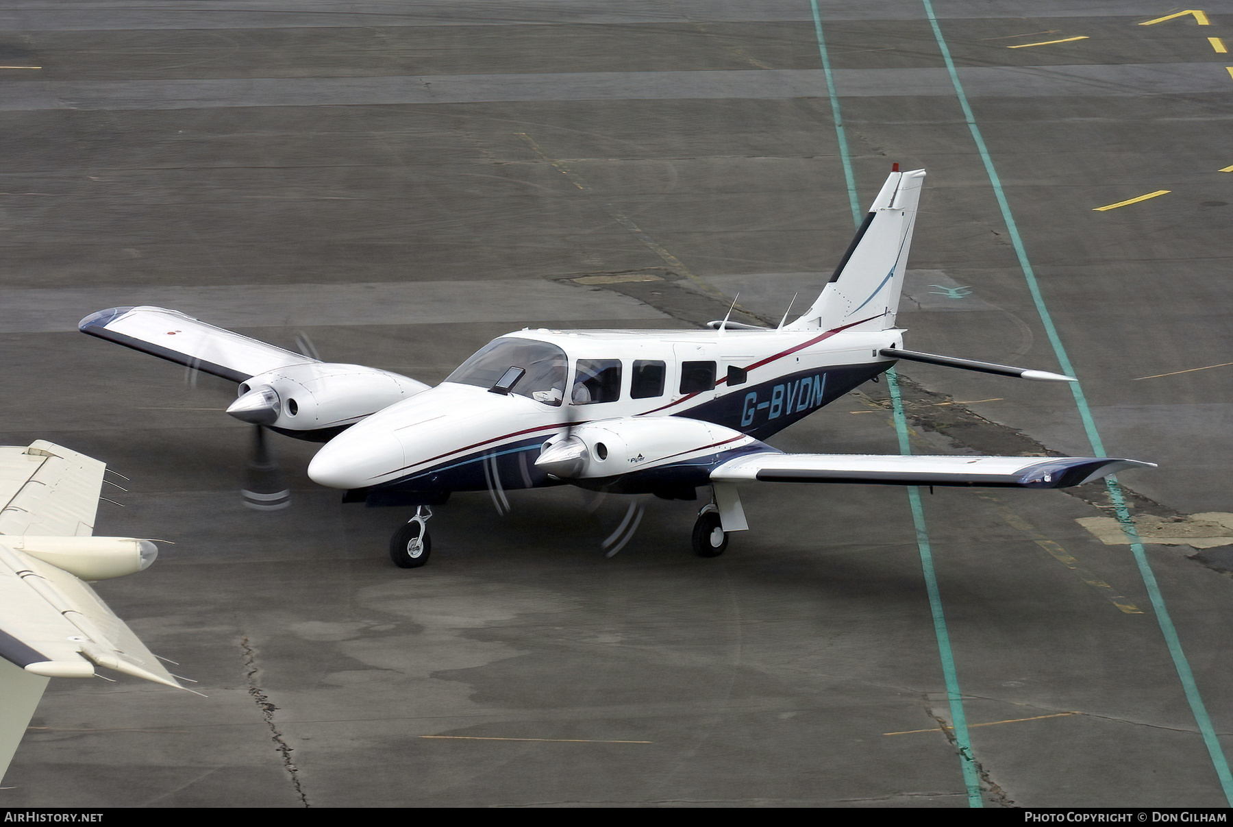 Aircraft Photo of G-BVDN | Piper PA-34-220T Seneca III | AirHistory.net #330696